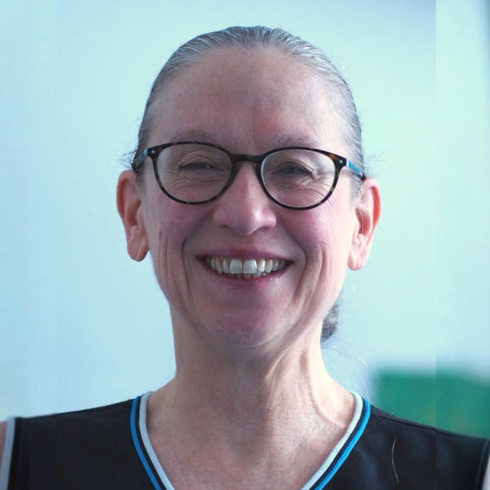 Dr Laurie Houston Profile Pic